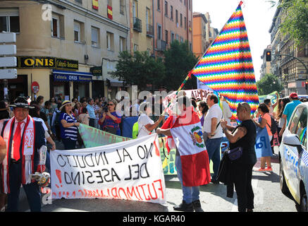 Politische Kundgebung März auf Columbus Day, Fiesta Nacional de España, 12. Oktober 2017, Madrid, Spanien Stockfoto