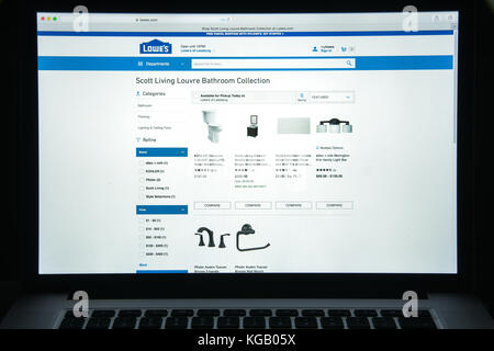 Mailand, Italien - 10 August 2017: Lowe's Homepage. Es ist die amerikanische Firma, die eine Kette von Retail Home Improvement und Gerät speichert betreibt. Stockfoto