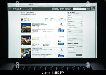 Mailand, Italien - 10. August 2017: Homepage der Marriott-Website. Es ist ein amerikanisches multinationales, diversifiziertes Gastgewerbe-Unternehmen, das verwaltet und Franchises vertreibt Stockfoto