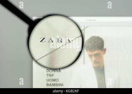 Mailand, Italien - 7. Mai 2017: Homepage der Marke Zara. Es ist ein spanisches Mode-E-Commerce-Geschäft. Stockfoto