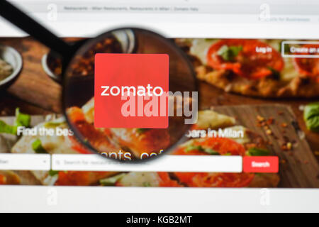 Mailand, Italien - 10 August 2017: Zomato Website Homepage. Es ist ein Restaurant suchen und Discovery Service 2008 gegründet. Zomato Logo sichtbar. Stockfoto