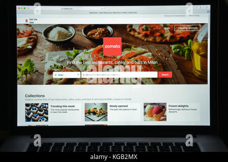 Mailand, Italien - 10 August 2017: Zomato Website Homepage. Es ist ein Restaurant suchen und Discovery Service 2008 gegründet. Zomato Logo sichtbar. Stockfoto