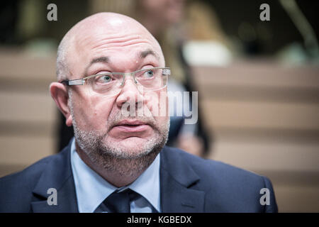 Brüssel, Bxl, Belgien. 6 Nov, 2017. französischen Landwirtschaftsminister Stephane travert vor der Landwirtschaft und Fischerei zuständigen Minister Konferenz zur nachhaltigen Nutzung von Pestiziden auf Europäischer Rat in Brüssel, Belgien am 06.11.2017 von wiktor dabkowski Credit: wiktor dabkowski/zuma Draht/alamy leben Nachrichten Stockfoto