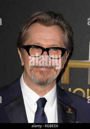 Beverly HILLS, CA - 5. NOVEMBER: Gary Oldman, bei Den 21. Annual Hollywood Film Awards im Beverly Hilton Hotel in Beverly Hills, Kalifornien am 5. November 2017. Kredit: Faye Sadou/MediaPunch Stockfoto