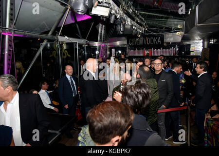 Mailand, Italien. 04 Nov, 2016. Mailand, Präsentation Kalender formen 2018 Credit: unabhängige Fotoagentur/alamy leben Nachrichten Stockfoto