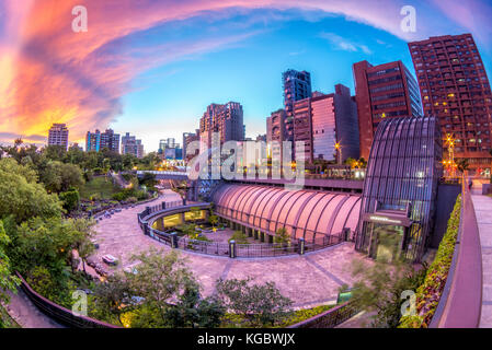 Daan Park Station in Taipei im Duck Stockfoto