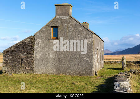 Alten, verlassenen, einsamen Haus renovierungsbedürftig, Valentia Island, Co.Kerry, Irland Stockfoto