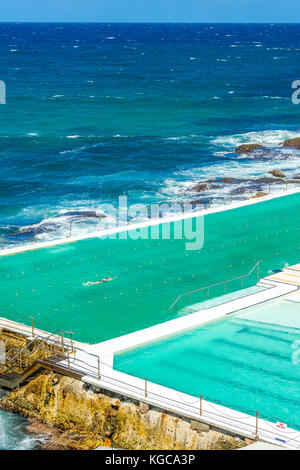 Bondi Bäder Home des legendären Bondi Icebergs Swimming Club liegt am südlichen Ende des Bondi Beach in Sydney, NSW, Australien Stockfoto