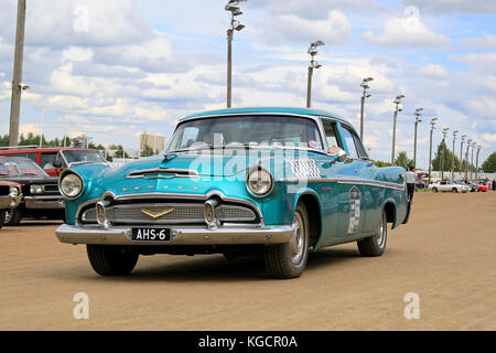 Mariehamn, Finnland - 2 August 2015: klassische Türkis desoto Feuerschutzhaube 4-Türer Limousine ab Mitte der 1950er Jahre auf Pick-nick Auto Show in Mariehamn, Finnland. Stockfoto