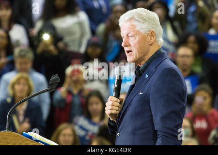 Reading, PA - Oktober 28, 2016: Der ehemalige US-Präsident Bill Clinton wirbt für seine Frau Hillary an Albright College. Stockfoto