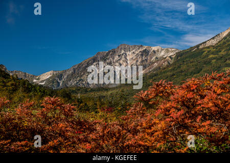 Mt. hakuba unter herbst himmel Stockfoto