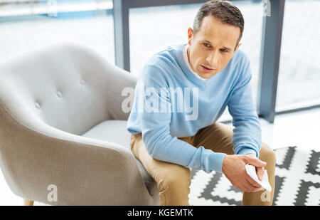 Unglücklich deprimiert Menschen leiden unter Einsamkeit Stockfoto