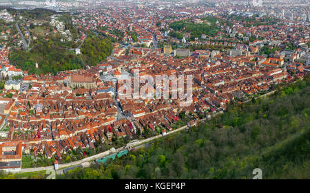 Luftbild der alten europäischen Stadt Brasov, Rumänien Stockfoto