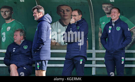 Roy Keane, Assistant Manager der Republik Irland, und Martin O'Neill, Manager der Republik Irland, während einer Trainingseinheit im FAI National Training Center, Abbotstown. Stockfoto