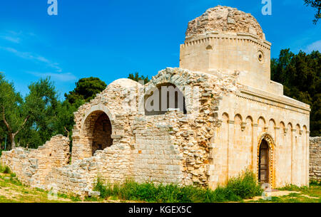 Balsignano in der Stadt von Modugno, Apulien - Italien Ruinen der Kirche von S. Felice, eines der ersten Beispiele der apulischen Romanik. Stockfoto