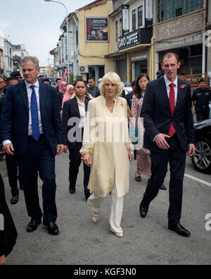 Penang, Malaysia. 07 Nov, 2017. Camilla, Herzogin von Cornwall, genießt einen Rundgang von Penang inkl. Anzeige einige der berühmten Street Art, für die die Gegend bekannt ist. Credit: Rick Saint/alamy leben Nachrichten Stockfoto