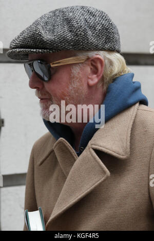 London, Großbritannien. 7 Nov, 2017. Chris Evans gesehen Verlassen des bbc radio 2 Studios in London Quelle: Wfpa/alamy leben Nachrichten Stockfoto