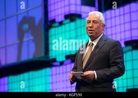 Lissabon, Portugal. 6 Nov, 2017. António Costa, Premierminister von Portugal in Portugal, an der Web Gipfel Opening Night im Mittelpunkt, Lissabon, Portugal, 6. November 2017. Credit: Rachel Torres/Alamy leben Nachrichten Stockfoto