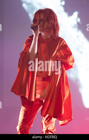 Brighton, Großbritannien. November 2017. Goldfrapp, Alison Goldfrapp im Brighton Dome, England. Quelle: Jason Richardson/Alamy Live News Stockfoto