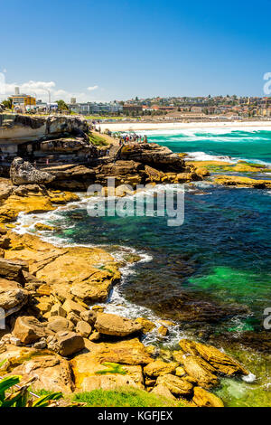 Die South Bondi Beach Strand während der 2017 Skulpturen am Meer in Sydney, NSW, Australien Stockfoto