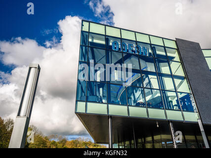 Northwich, Großbritannien - 4 November 2017: odeon Kino Komplex entlang des Flusses auf der Baron Kai gebaut, northwich. Stockfoto