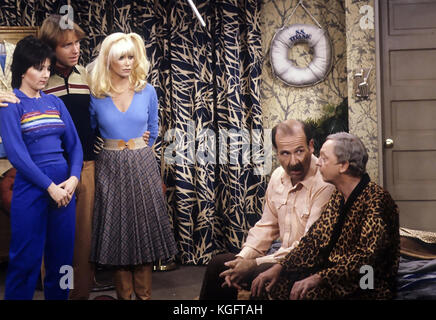 Three'S COMPANY DLT Entertainment TV-Serie 1977-1984 mit at Left: Joyce DeWitt (Janet), John Ritter (Jack), Suzanne Somers (Chrissy) Stockfoto