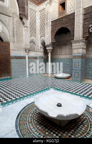 Marokko, Fes, die Medersa el Attarine. Stockfoto