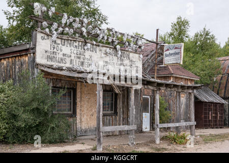 Scenic, South Dakota - 21. September: verlassene Longhorn Saloon in der Geisterstadt Scenic, South Dakota Stockfoto