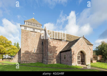 Die Kirche der hl. Birgitta oder St Braut im Dorf Skenfrith, Monmouthshire, Wales, Großbritannien Stockfoto