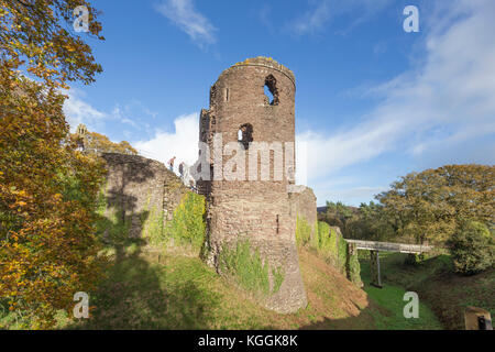 Herbst bei Grosmont Schloss, "Castell y Grysmwnt' Grosmont, Monmouthshire, Wales, Großbritannien Stockfoto