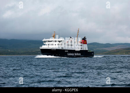 2011 M.V. Sound of Islay finlaggan Fähre Schottland Hafen Blick auf schwarz weiss rot Caledonian macbrayne Calmac Ro-ro-Roll-on-roll-off fahren Sie durch s Stockfoto