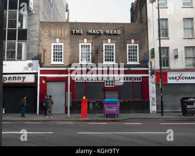 'Snag Leiter Public House auf der Whitechapel Road im East End von London Stockfoto