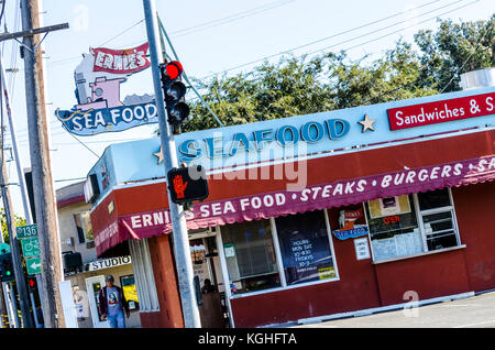 Ernies Meeresfrüchte in San Leandro, Kalifornien Stockfoto