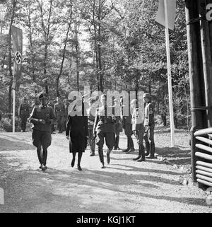 Karl Hermann Frank, Lina Mathilde Heydrich, der Reichs Arbeitsdienst RLA (Reichsarbeitsdienst, RAD) Stockfoto