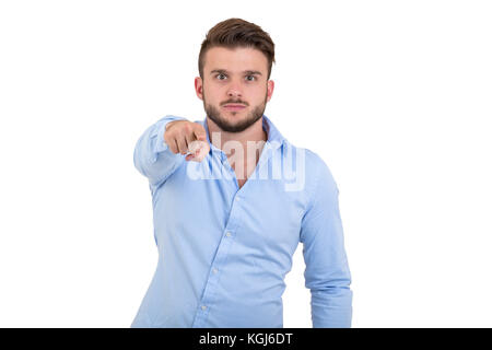Aufgeregt, bärtigen Mann in kariertem Hemd, die Finger von der Kamera auf einem weißen Hintergrund. Stockfoto