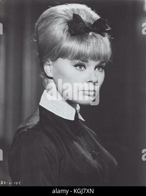 1964: ELKE SOMMER in der Dunkelheit. Quelle: United Artists/Entertainment Pictures/ZUMA Wire/Alamy Live News Stockfoto