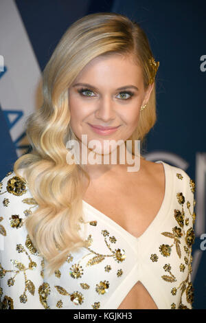 Nashville, Tennessee, USA. 8 Nov, 2017. kelsea ballerini auf der 51. jährlichen CMA Awards, die größte Nacht Country Musik, Music City Center statt. Credit: laura Farr/admedia/zuma Draht/alamy leben Nachrichten Stockfoto