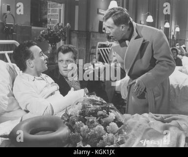 Auf Krankenschwester (1959), Kenneth Connor Stockfoto