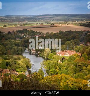 Blick auf goring von der Spitze des Hügels in streatley Berkshire Großbritannien Stockfoto