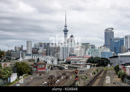 Blick auf Auckland und Stadtbild, bewölkten Tag, Neuseeland, 12. August 2010 Stockfoto