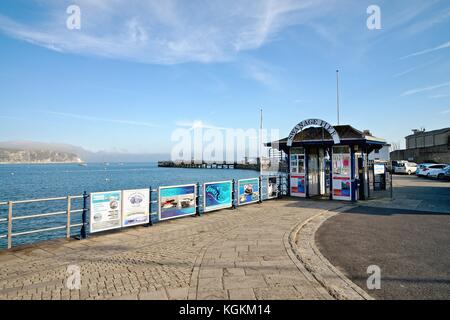 Eintritt in Swanage Pier Dorset England UK Stockfoto