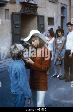 Augenzeugen (1970), Mark Lester, Susan George Datum: 1970 Stockfoto