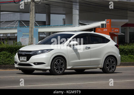 Chiang Mai, Thailand - 14. Oktober 2017: Mit dem eigenen Auto Honda HRV city-SUV Auto. auf der straße Nr. 1001 8 km von Chiang Mai City. Stockfoto