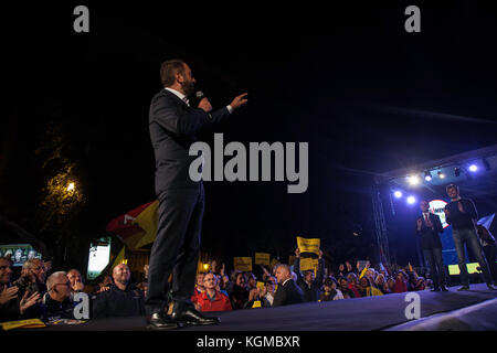 Giancarlo cancelleri (fünf Sterne) spricht während einer Wahlkampagne am 3. November in Palermo, Italien. Stockfoto