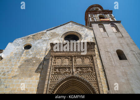 Principal Portal der Pfarrkirche Unserer Lieben Frau von der 'O' in Sanlúcar de Barrameda, Andalusien, Spanien Stockfoto