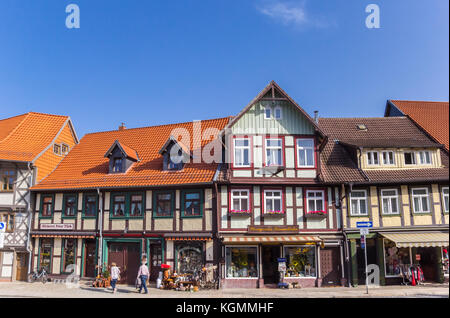 Touristische Souvenirläden in der Altstadt von Wernigerode, Deutschland Stockfoto