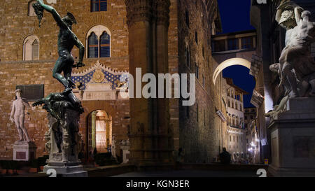 FLORENZ, ITALIEN, Palazzo Vecchio und Piazza della Signoria, Statue von David, Michelangelo Stockfoto