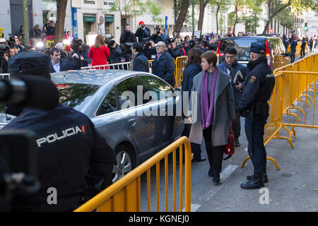 Madrid, Spanien. 09 Nov, 2017. Der ehemalige Sekretär der Katalonien Parlament Anna Simo kommt an der spanische Oberste Gerichtshof in Madrid, am Donnerstag, 09, November 2017. Credit: Gtres Información más Comuniación auf Linie, S.L./Alamy leben Nachrichten Stockfoto