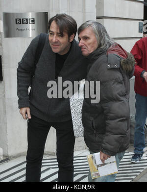 London, Großbritannien. 9 Nov, 2017. Jonathan Ross gesehen Verlassen des bbc radio 2 Studios in London Quelle: Wfpa/alamy leben Nachrichten Stockfoto