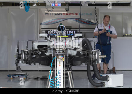 Sao Paulo, Brasilien. November 2017. Vorbereitungstag für den Formel-1-Grand-Prix von Brasilien auf der Strecke Interlagos in Sao Paulo, Brasilien. Der Grand prix beginnt am Sonntag, dem 12. November. Quelle: Paulo Lopes/ZUMA Wire/Alamy Live News Stockfoto